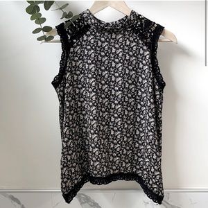 •PAPER CRANE• Black Floral Sleeveless Blouse
